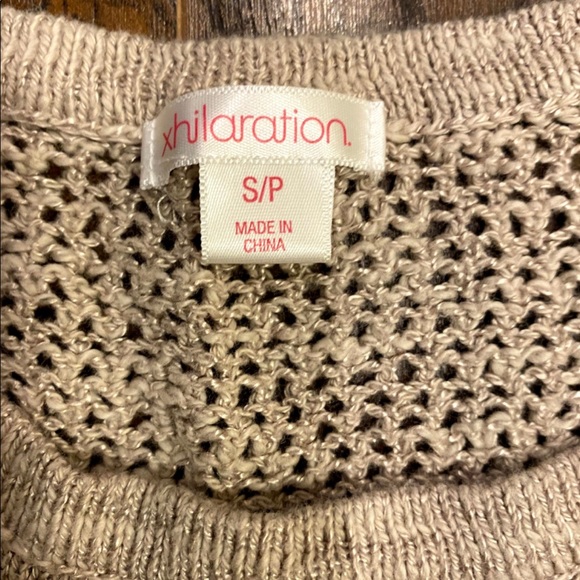 Eagle sleeveless knit sweater - Picture 2 of 3